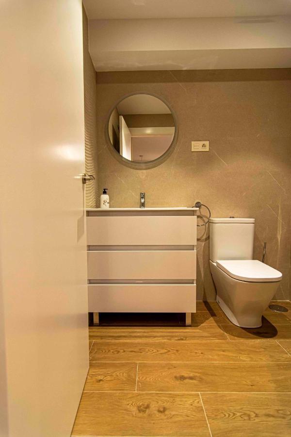 Apartamentos 1 Abril Малага Екстер'єр фото