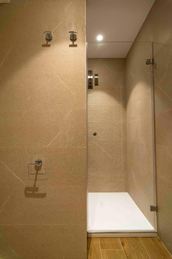 Apartamentos 1 Abril Малага Екстер'єр фото