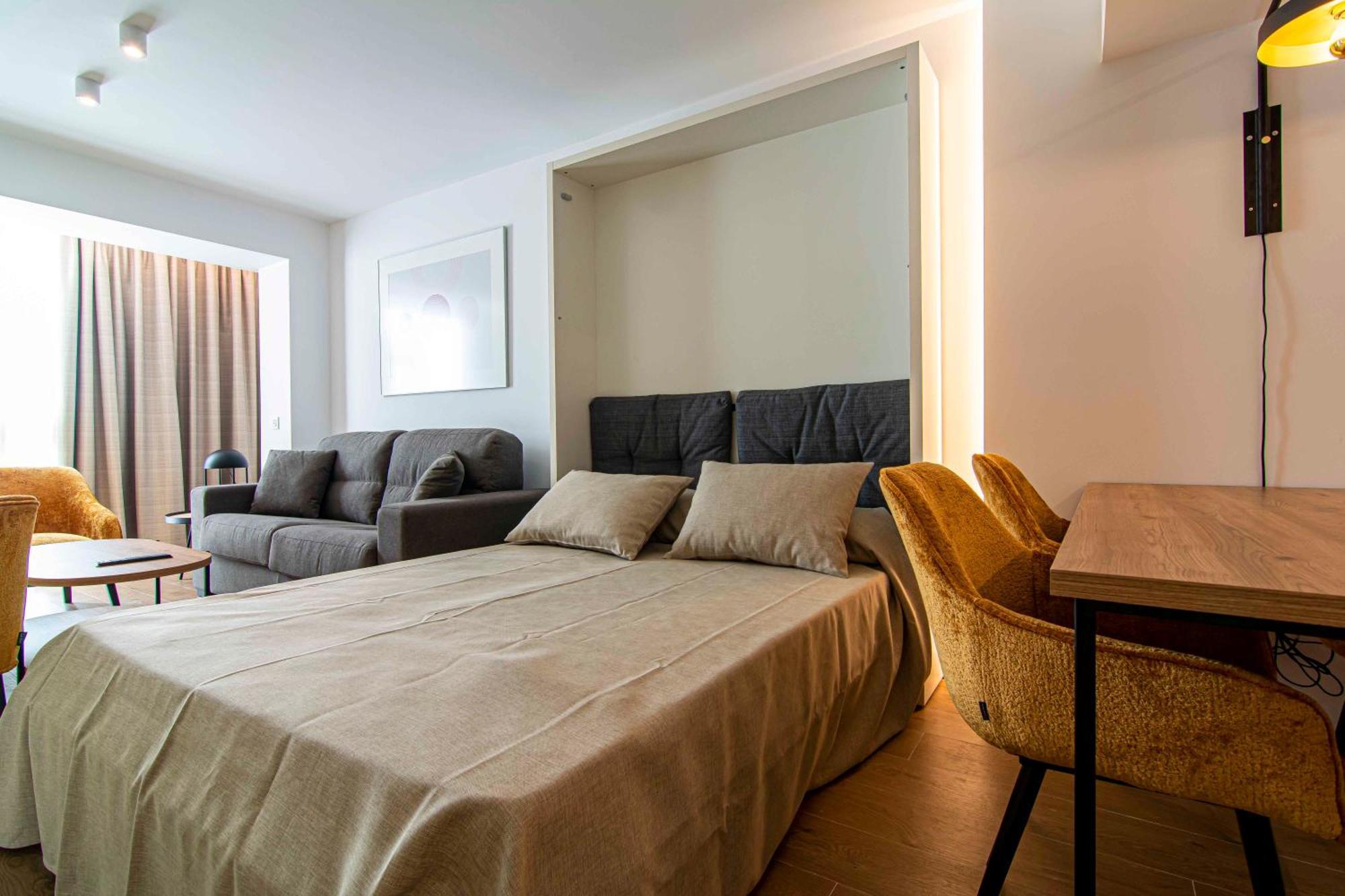 Apartamentos 1 Abril Малага Екстер'єр фото